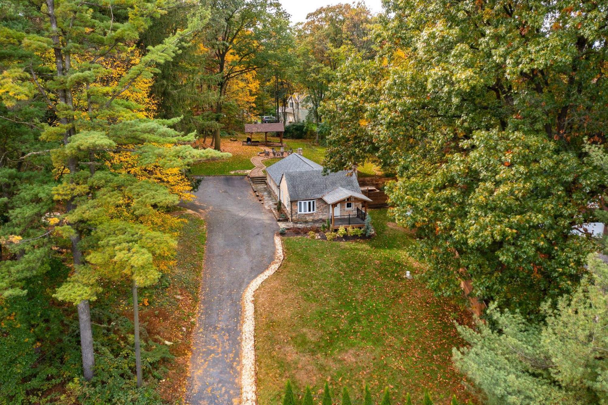 5 Bd W Hottub - Mins To Hunting Hiking & Fishing Apartment New Providence Exterior foto
